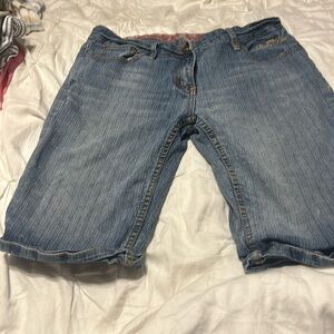 Denim jean shorts.